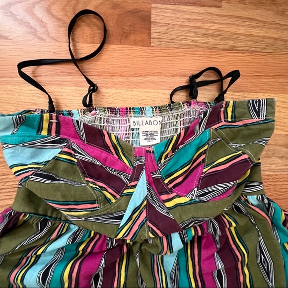 Billlabong summer dress with adjustable spaghetti straps - Picture 4 of 4